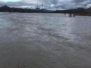 Aras Nehri karların erimesi sonucu yükseldi