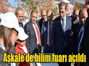 Aşkalede bilim fuarı açıldı