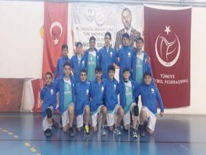 Aşkale Gençlik Spor Voleybol takımı Gümüşhane'de avantaj elde etti