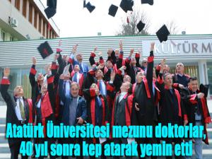 Atatürk Üniversitesi mezunu doktorlar, 40 yıl sonra kep atarak yemin etti