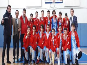 Atatürk Üniversitesi Vakıf Okulları şampiyonluğu göğüsledi