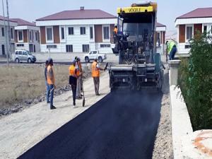 Aziziyede asfalt kaplama çalışmaları son sürat devam ediyor