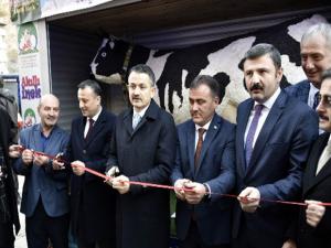 Bakan Pakdemirli Akıllı İnek' projesinin açılışını gerçekleştirdi