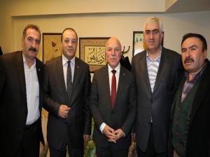 Başkan Sekmen MHP'li yöneticilerle buluştu