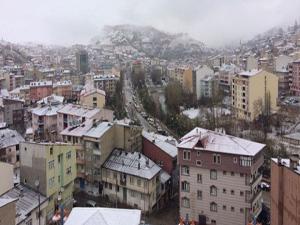 Bayburt'un nüfusu 2019 yılında yüzde 3,12 artarak 84 bin 343 kişi oldu