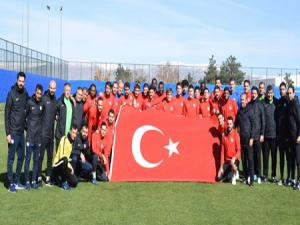 BB Erzurumspordan Cumhuriyet Bayramı kutlaması