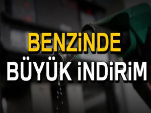 Benzinde büyük indirim