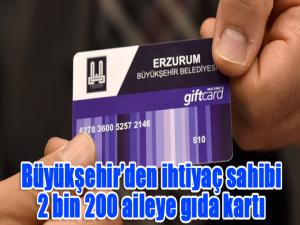 Büyükşehirden ihtiyaç sahibi 2 bin 200 aileye gıda kartı