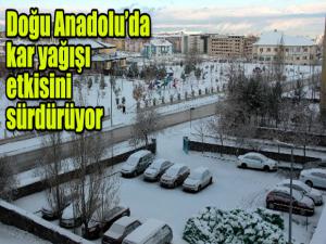 Doğu Anadolu Bölgesi yeniden kar yağışının etkisi altına girdi.