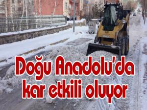 Doğu Anadolu'da kar etkili oluyor