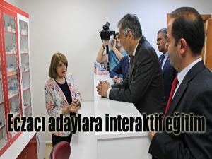 Eczacı adaylara interaktif eğitim