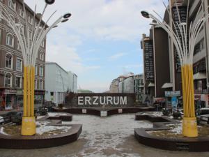 Erzurum beyaz gelinliğine hasret kaldı