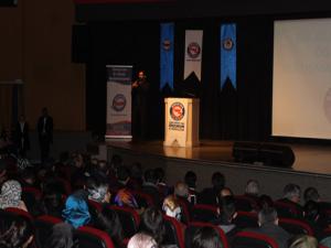 Erzurumda Bir Bilenle Bilge Nesil yazar öğrenci buluşmaları