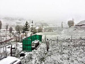 Erzurumda Mayıs ayında kar yağdı