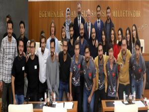 Erzurum'un genç beyinleri Başkan Sekmen'e konuk oldu