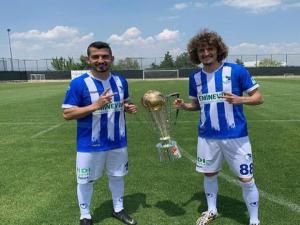 Erzurumspor kupayla poz verdi