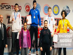 Kicklight Türkiye Şampiyonu Pasinlerli Hakan Koç oldu