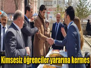 Kimsesiz öğrenciler yararına kermes