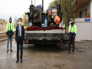 Olur'da Okullar Caddesi asfalt oluyor