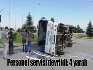 Personel servisi devrildi: 4 yaralı