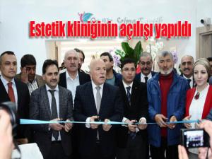 Protokol estetik klinik açılışında bir araya geldi