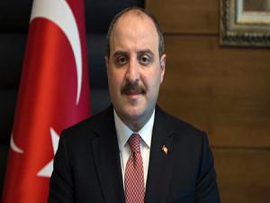 Sanayi ve Teknoloji Bakanı Varank, 'yıkanılabilir bez maskenin' fotoğrafını paylaştı