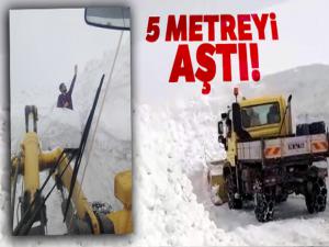 Siirt'te kar kalınlığı 5 metreyi aştı!