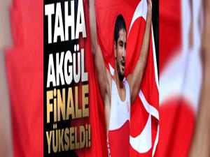 Taha Akgül finale yükseldi!