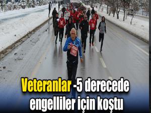 Veteranlar eksi 5 derecede engelliler için koştu