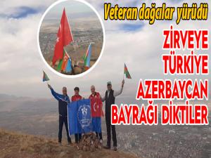 Zirveye Türkiye-Azerbaycan bayrağı diktiler