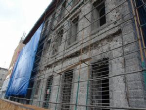 Tescilli binalar restore ediliyor