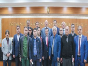 Azerbaycanlı gazeteciler Erzurum'da