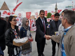 MHP ADAYI KAYA, SEÇİM ÇALIŞMALARINA HIZ KESMEDEN DEVAM EDİYOR