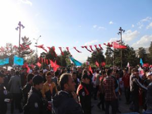 Erzurum'da MHP Mitinginin Ardından Gergin Anlar Yaşandı