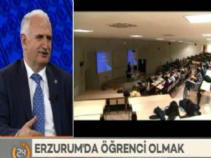 REKTÖR KOÇAK, ÜNİVERSİTE TERCİHLERİ PROGRAMINDA SORULARI CEVAPLADI