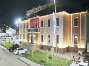 Pasinler aydınlandı