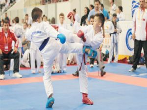 12. Uluslararası Palandöken Karate Turnuvası başlıyor