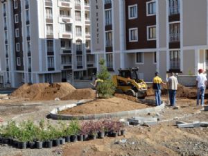 PALANDÖKEN BELEDİYESİ 4 YENİ PARK YAPIYOR