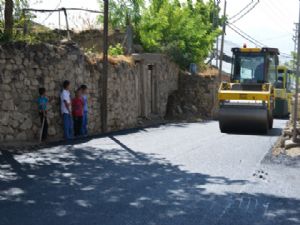 KÖYLER, KÖY MAHALLELER ASFALTLANIYOR