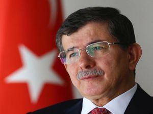 Davutoğlu yeniden genel başkan