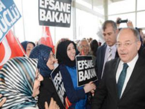AK Parti adaylarına coşkulu karşılama