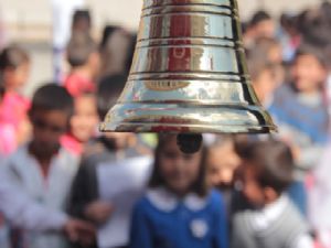 ERZURUM'DA 175 BİN ÖĞRENCİ DERS BAŞI YAPTI