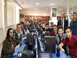 Turkcell, geleceği üniversitelerde yazıyor