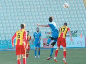 3 puan 3 golle geldi:  2-3