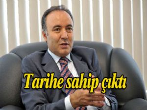TARIHE  sahip çıktı 