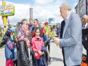 Çat Belediyesi Erzurum'u GÜL YAĞMURUNA TUTTU