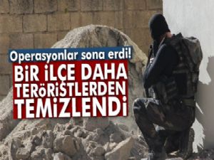 Bir ilçe daha teröristlerden temizlendi