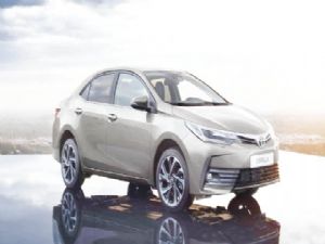 Yenilenen Corolla hafta sonunda Toyota Plaza İkbal'de teste hazır