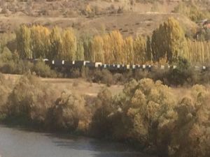 Erzincan'da yük trenine bombalı saldırı!