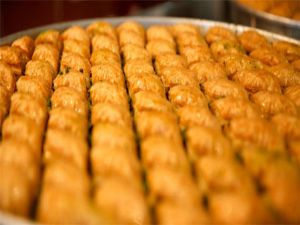 Ünlü baklavacı FETÖ soruşturmasında tutuklandı